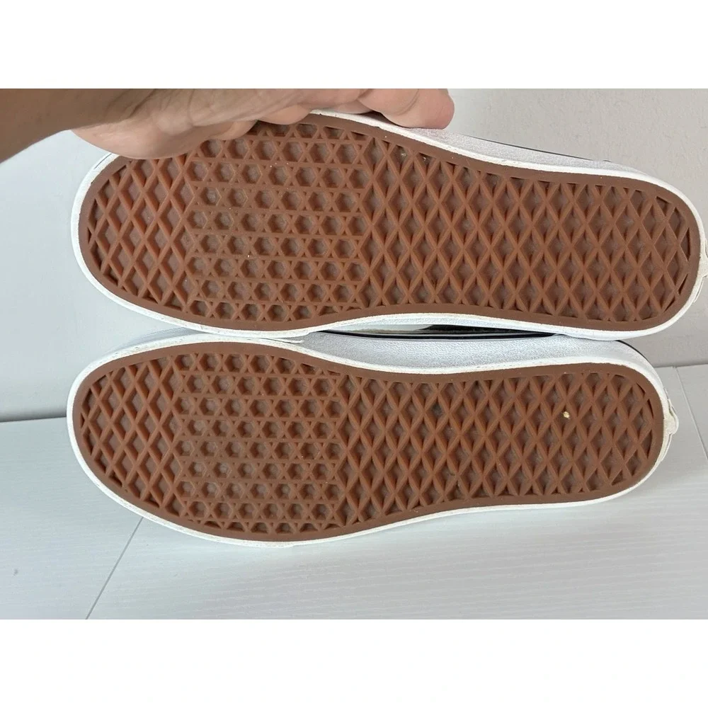 Women's Vans Ward Canvas Sneakers - Black & White - 8.5 -